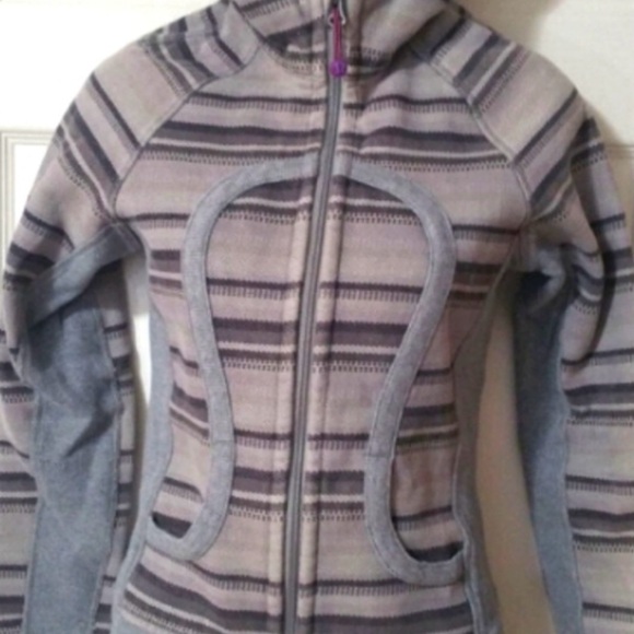 Lululemon Scuba Full Zip Fleece Lined Jacket - Picture 5 of 8
